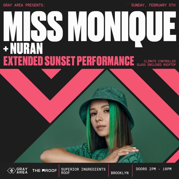 Miss Monique + Nuran